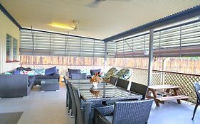 The Hopeful Hut-Cosy Beach Vibes-Bring The Dog & Boat